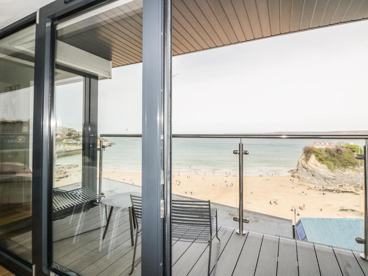 Apartment Onshore 7 *